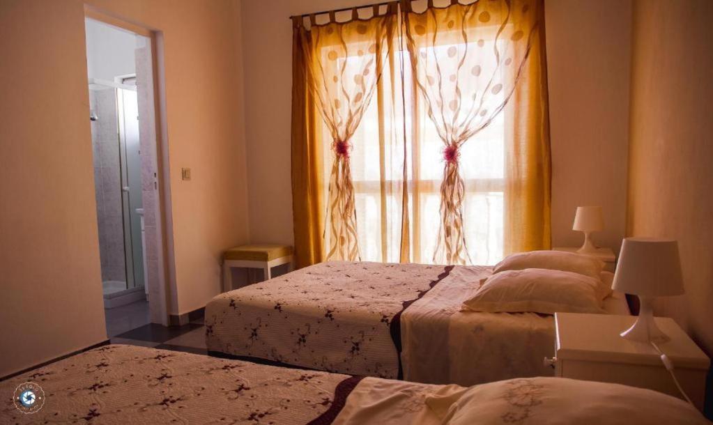 Kolina D'Sol Bed & Breakfast Ponta Do Sol Bagian luar foto
